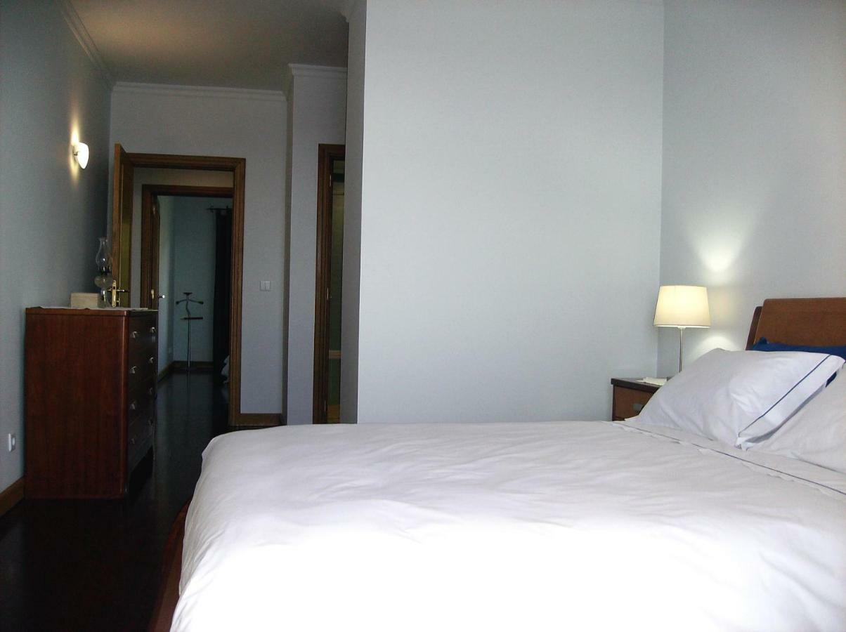 פונשל Oceanfront Apartment מראה חיצוני תמונה